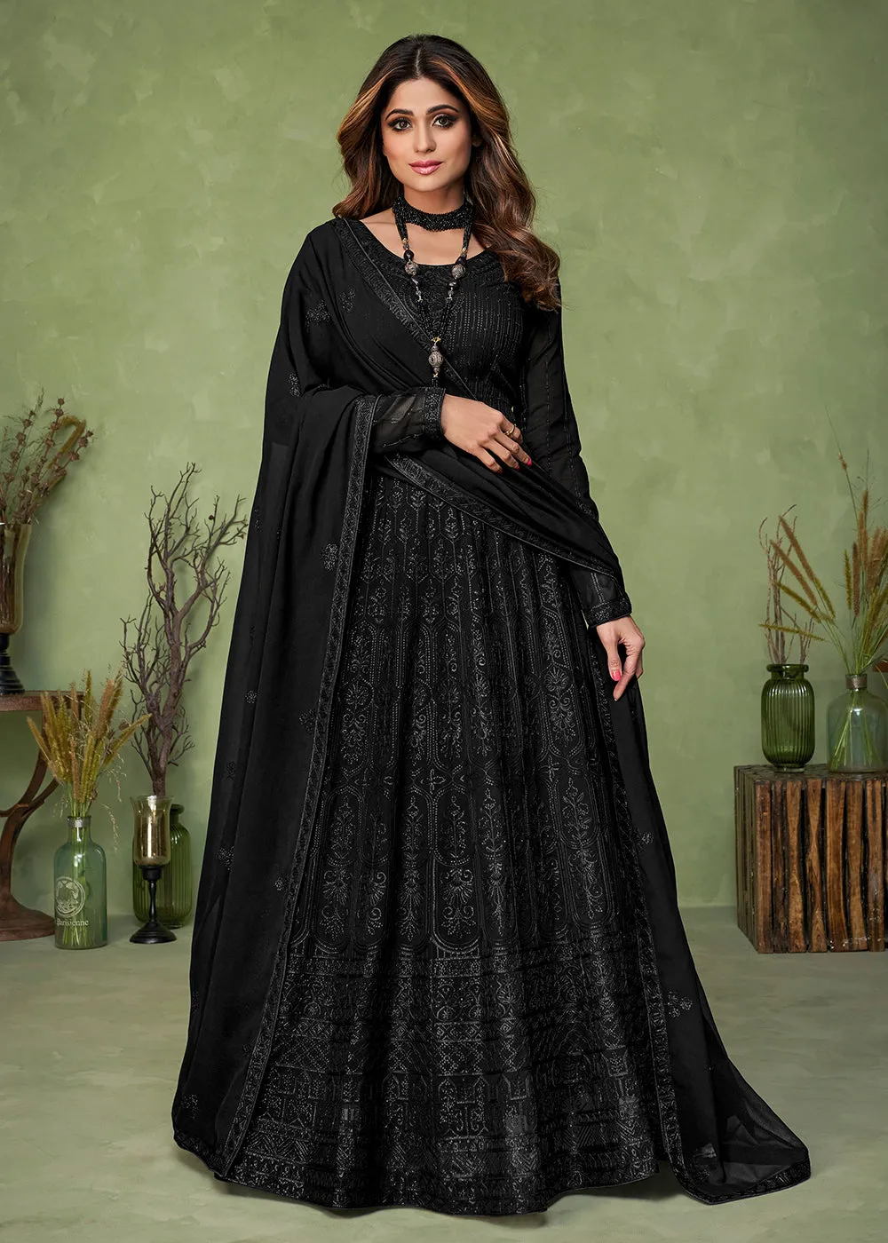 Black Wedding Party Wear Shamita Shetty Anarkali