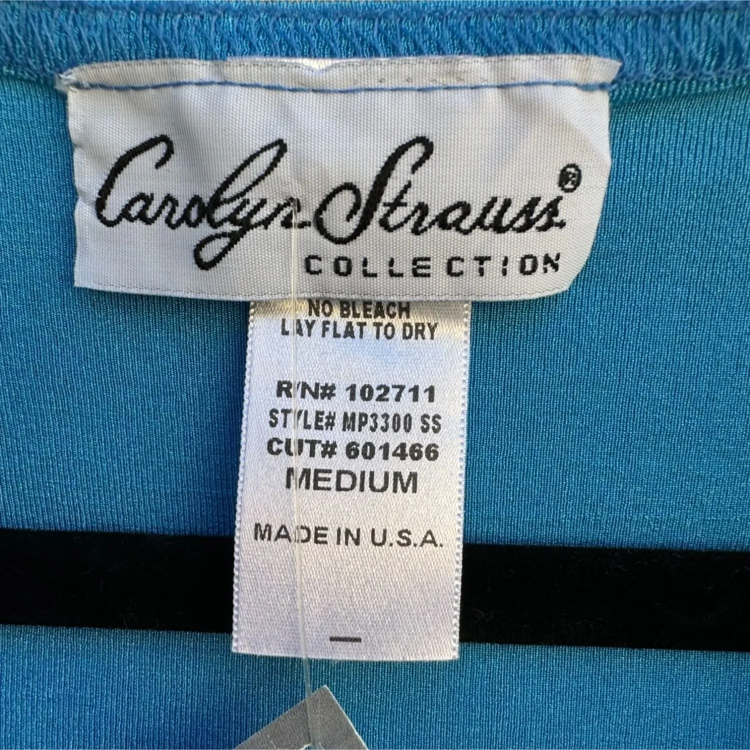 Carolyn Strauss Collection Women's Sleeveless Blue V-Neck Top New With Tags Med