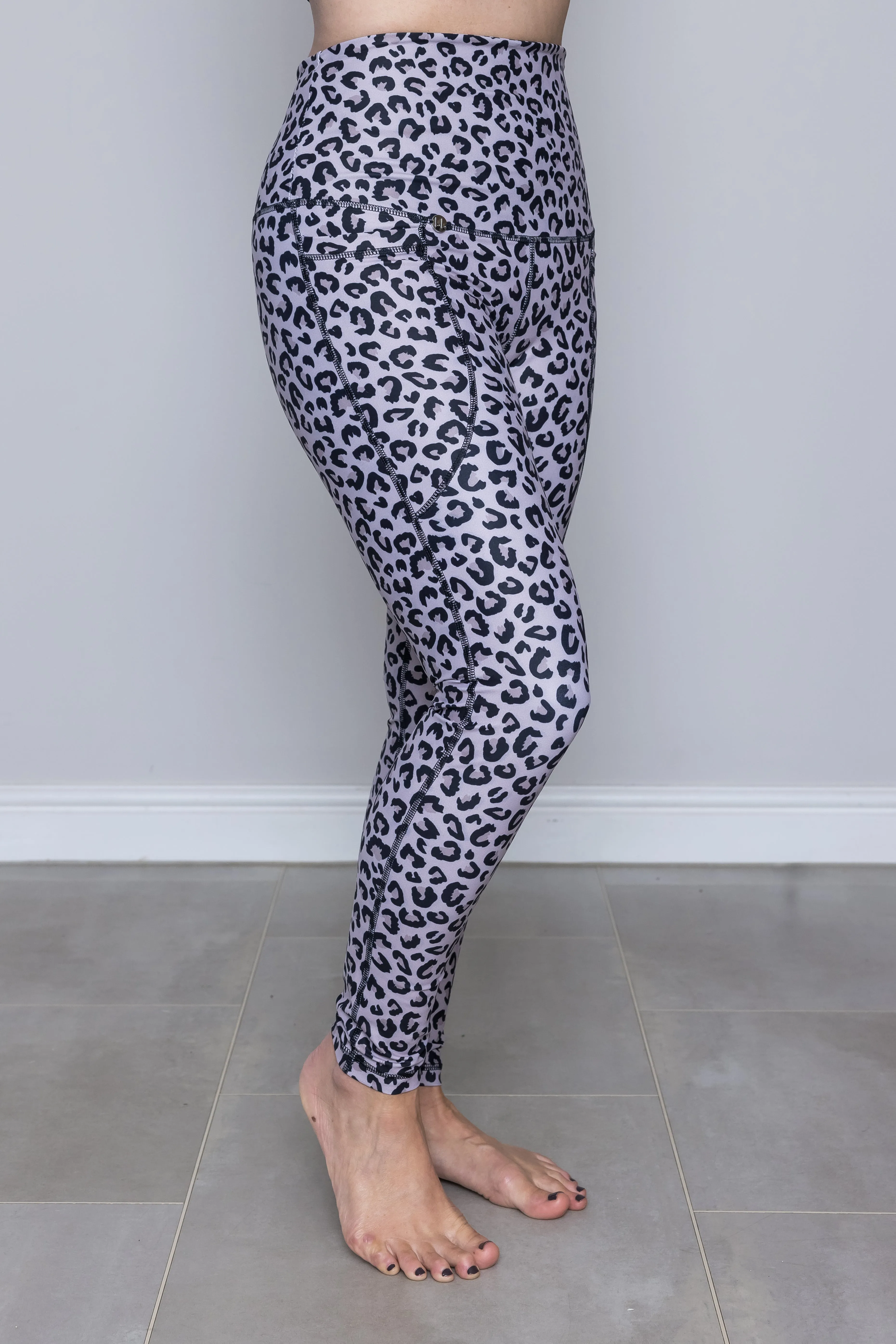 Greige Leopard 2 Pocket Full Leggings