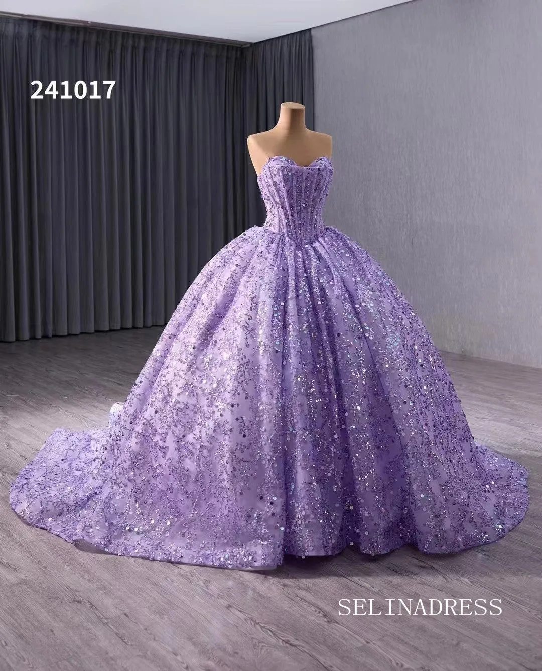 Lilac Beaded Ball Gown Wedding Dress Sweetheart Quinceanera Dress 241017