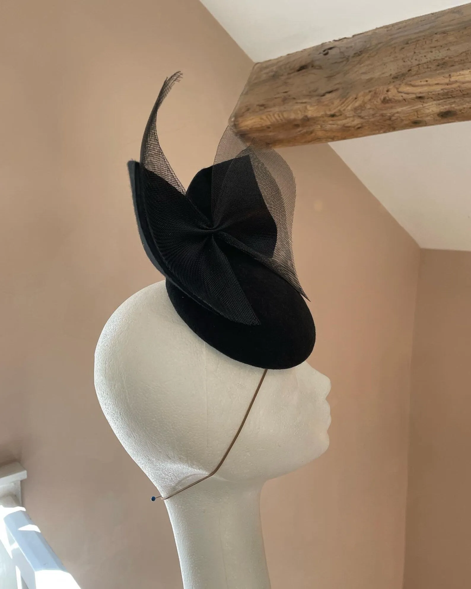 Litzie Fascinator